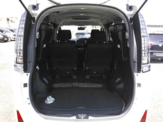 TOYOTA VOXY 2015