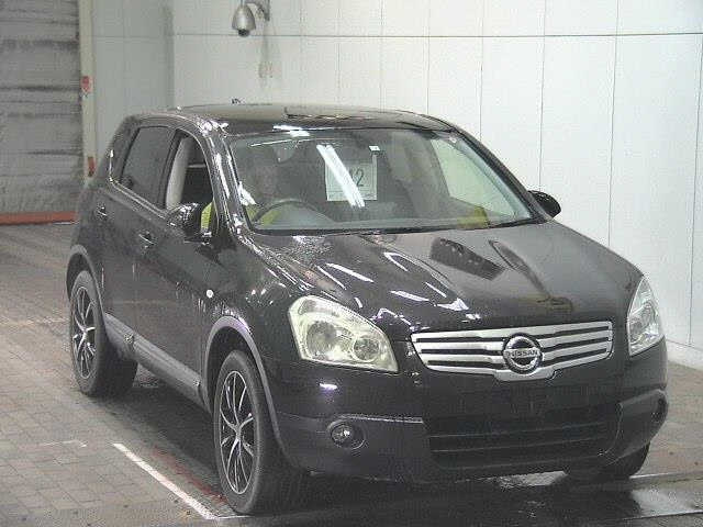 NISSAN DUALIS 2010