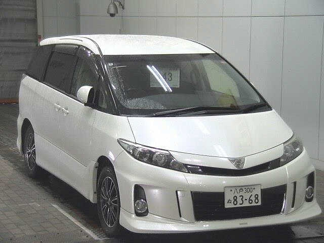 TOYOTA ESTIMA 2016