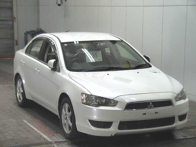 MITSUBISHI GALANT FORTIS 2010