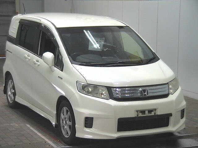 HONDA FREED 2012