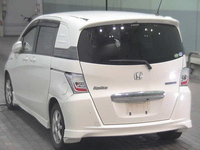 HONDA FREED 2012