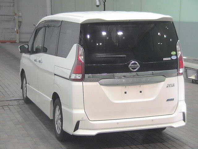 NISSAN SERENA 2017