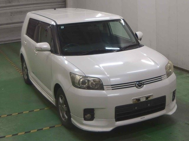 TOYOTA COROLLA RUMION 2010