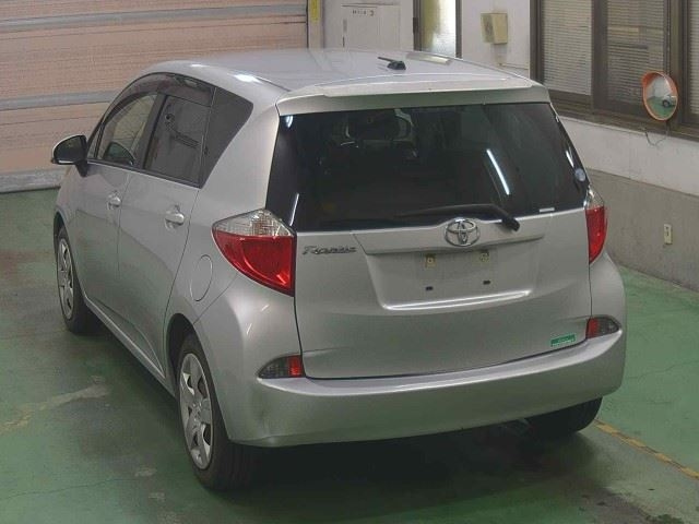 TOYOTA RACTIS 2012