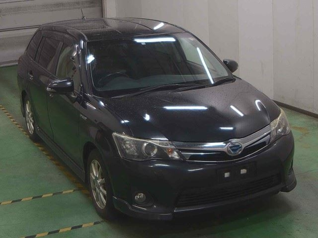 TOYOTA COROLLA FIELDER 2014