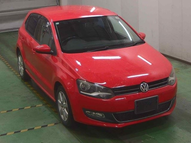 VOLKSWAGEN POLO 2010
