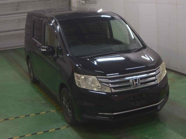 HONDA STEP WAGON 2012