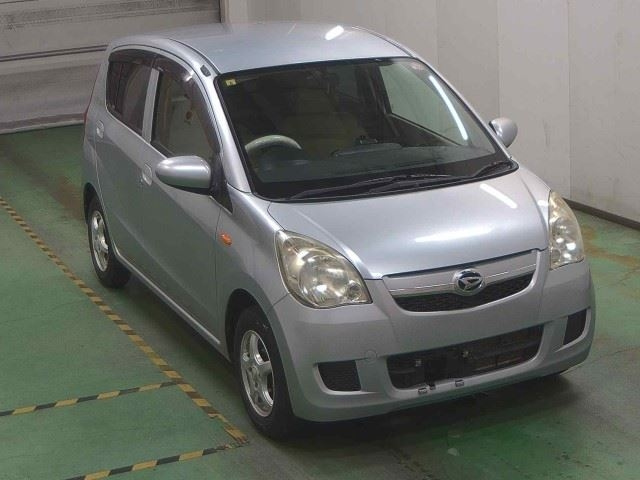 DAIHATSU MIRA 2010
