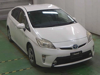 TOYOTA PRIUS 2013
