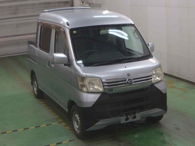 DAIHATSU HIJET VAN 2009