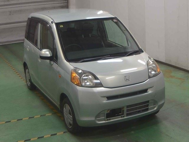 HONDA LIFE 2010
