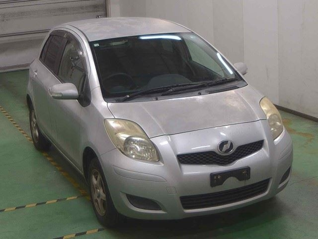 TOYOTA VITZ 2008