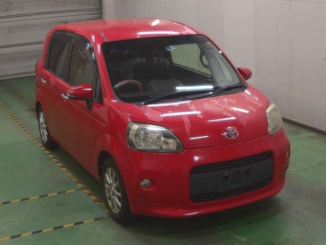 TOYOTA PORTE 2014