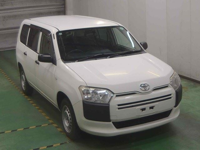 TOYOTA PROBOX 2015