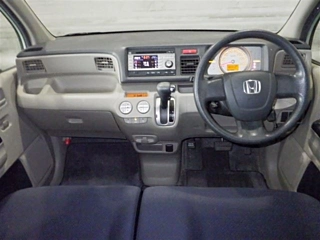 HONDA LIFE 2010