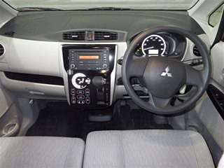 MITSUBISHI EK WAGON 2013