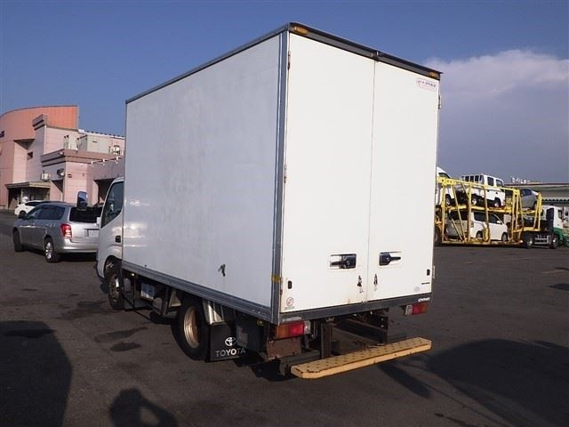 TOYOTA DYNA 2008