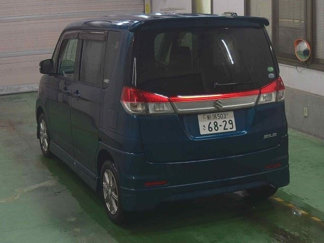 SUZUKI SOLIO 2012