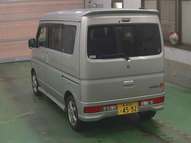 SUZUKI EVERY WAGON 2016