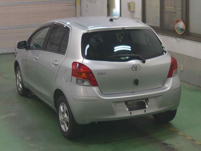 TOYOTA VITZ 2008