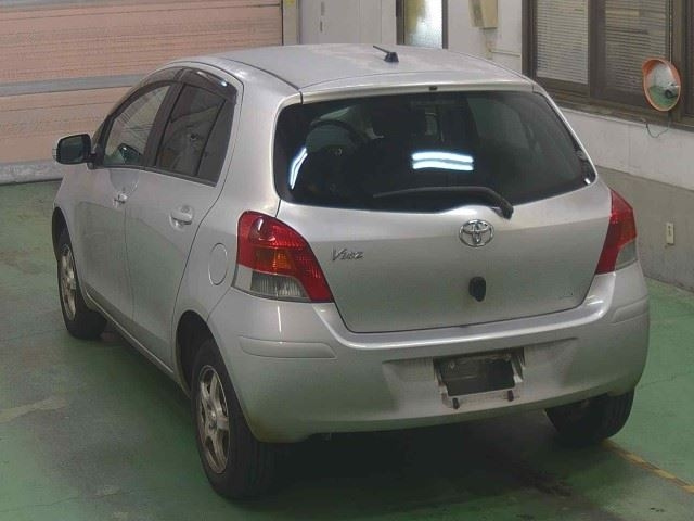 TOYOTA VITZ 2008