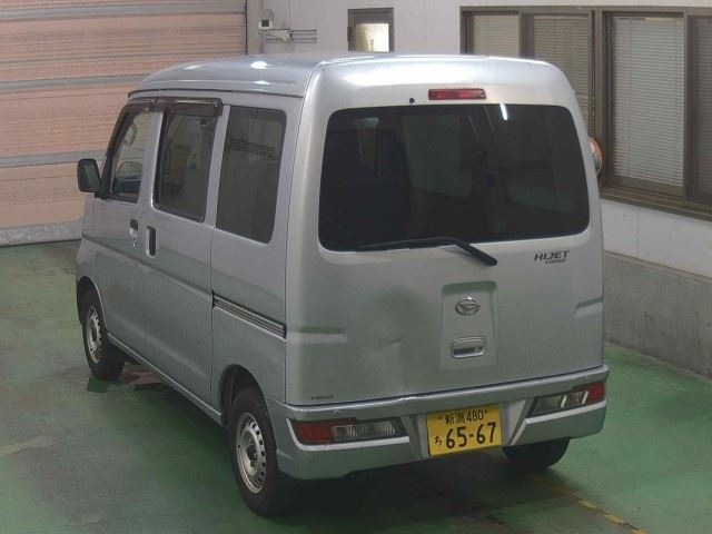 DAIHATSU HIJET VAN 2019