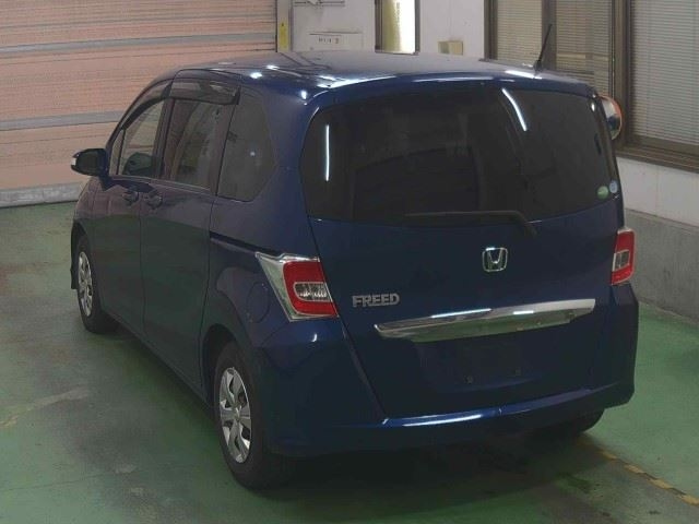 HONDA FREED 2014