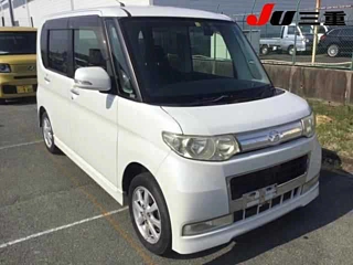 DAIHATSU TANTO 2009