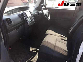 DAIHATSU TANTO 2009
