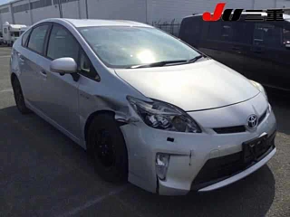 TOYOTA PRIUS 2015