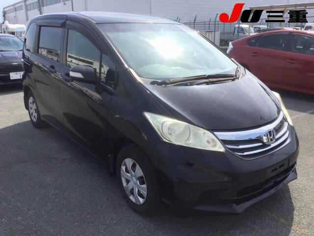 HONDA FREED 2013