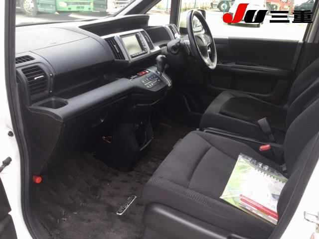 HONDA STEP WAGON 2012