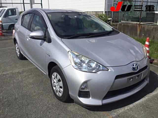 TOYOTA AQUA 2014