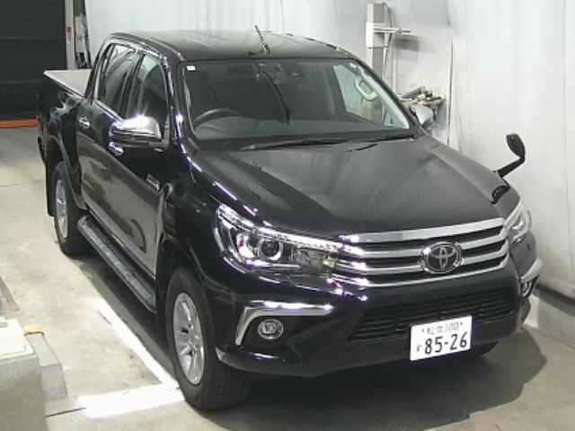 TOYOTA HILUX 2019