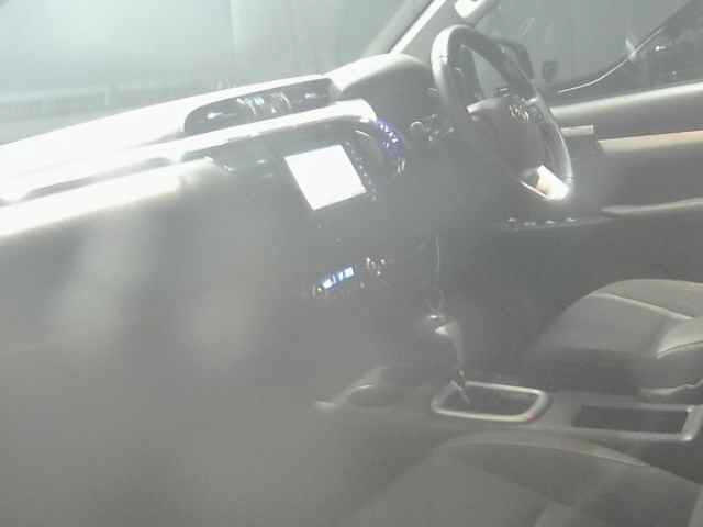 TOYOTA HILUX 2019