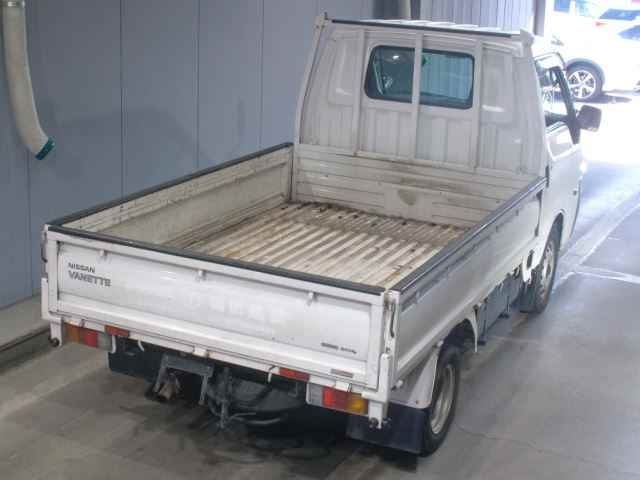 NISSAN VANETTE TRUCK 2015