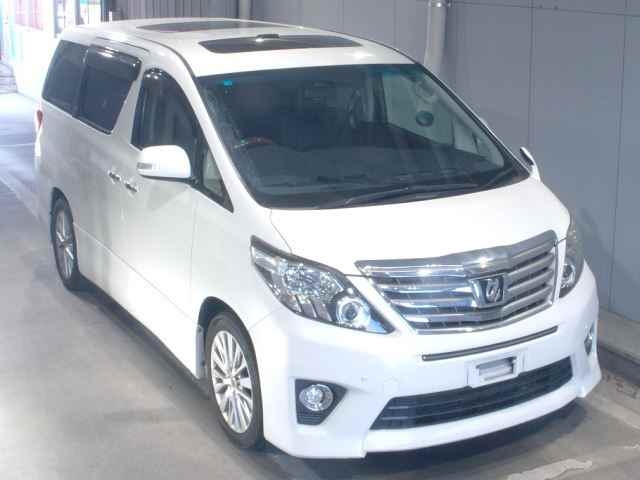 TOYOTA ALPHARD 2014