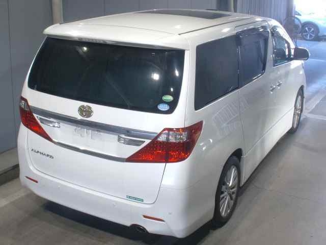 TOYOTA ALPHARD 2014