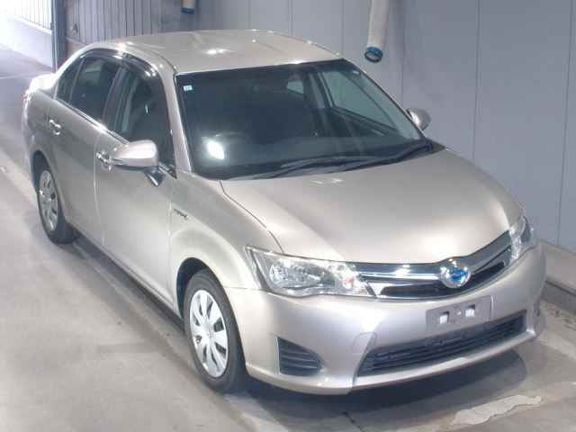 TOYOTA COROLLA AXIO 2013