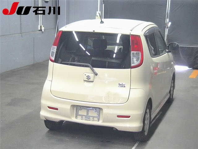 SUZUKI MRWAGON 2010
