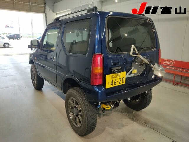 SUZUKI JIMNY 2011