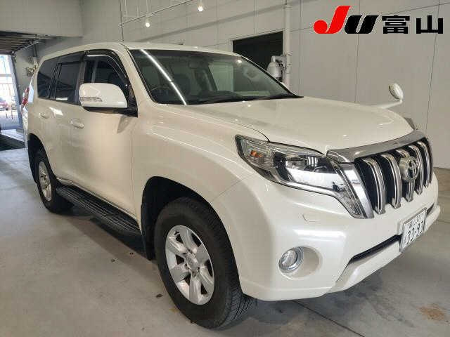 TOYOTA LAND CRUISER PRADO 2017