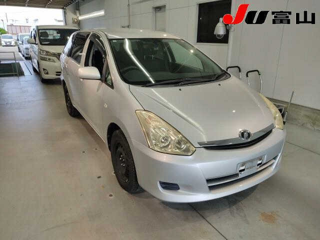 TOYOTA WISH 2008