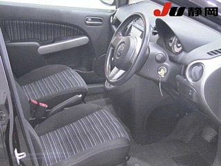 MAZDA DEMIO 2011