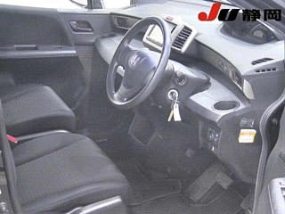 HONDA FREED 2013