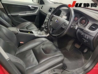 VOLVO V60 2012