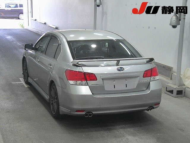 SUBARU LEGACY B4 2010
