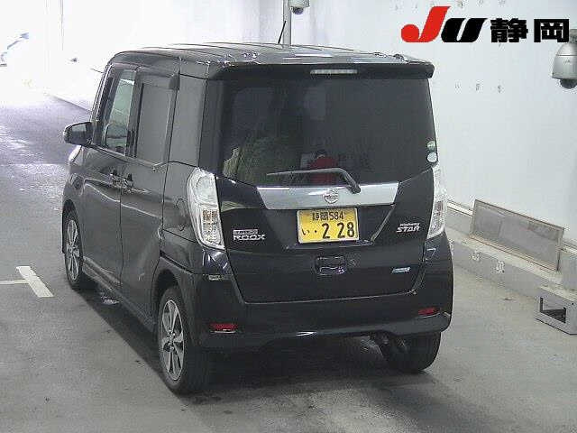 NISSAN DAYZ ROOX 2015