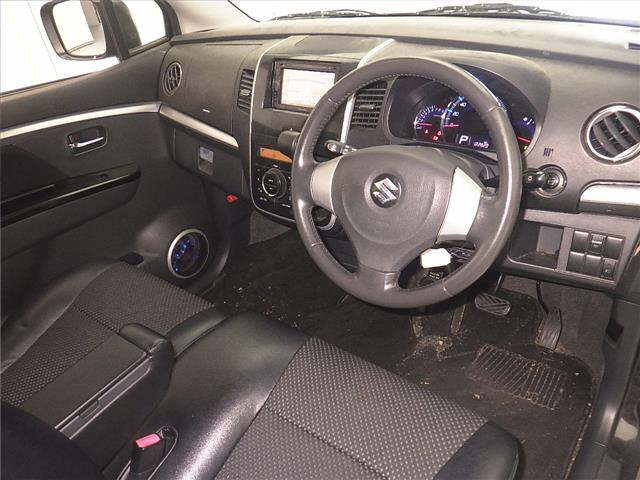 SUZUKI WAGON R 2011